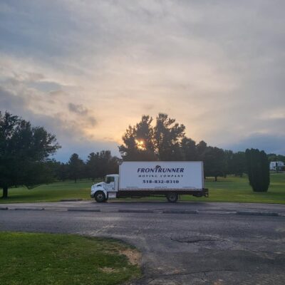 frontrunner moving company truck